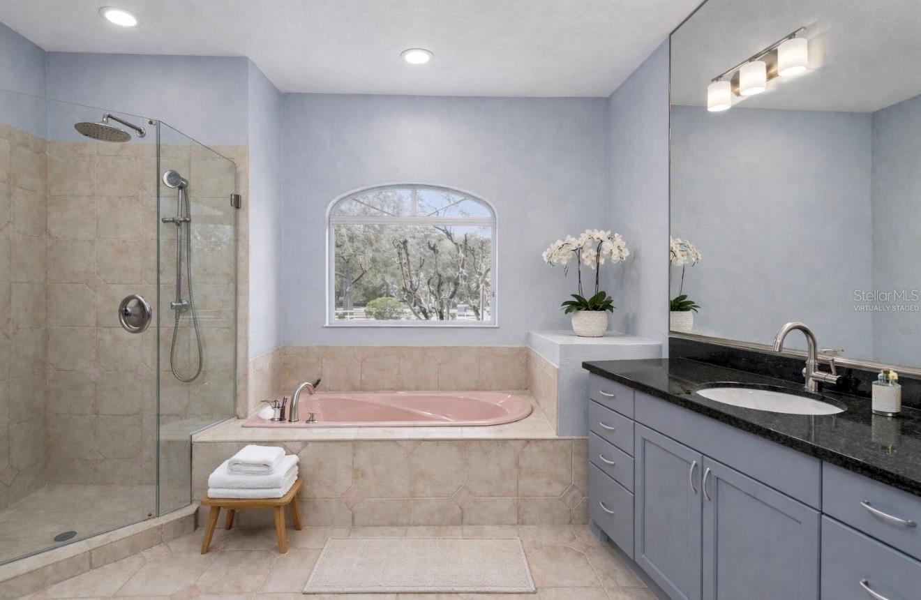 Image 32 of 74 For 33015 Sahara Court