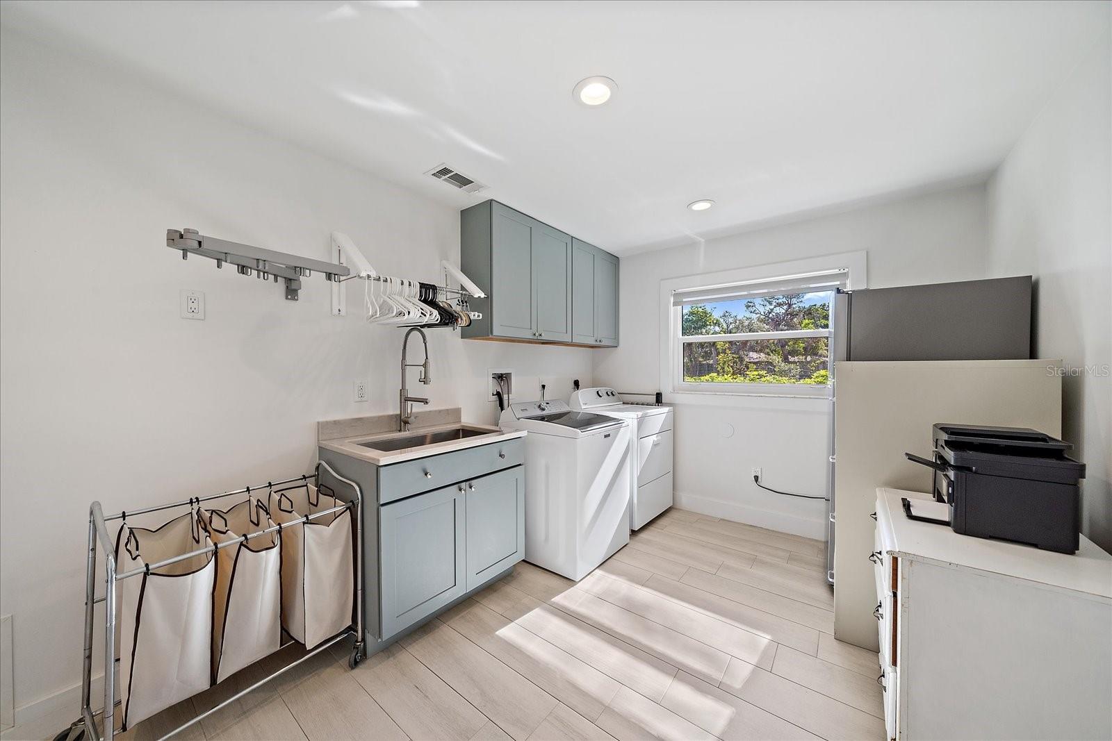 Image 50 of 56 For 5155 Hidden Harbor Road