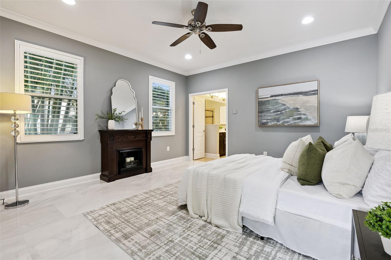 Image 12 of 85 For 16038 Johns Lake Overlook Drive