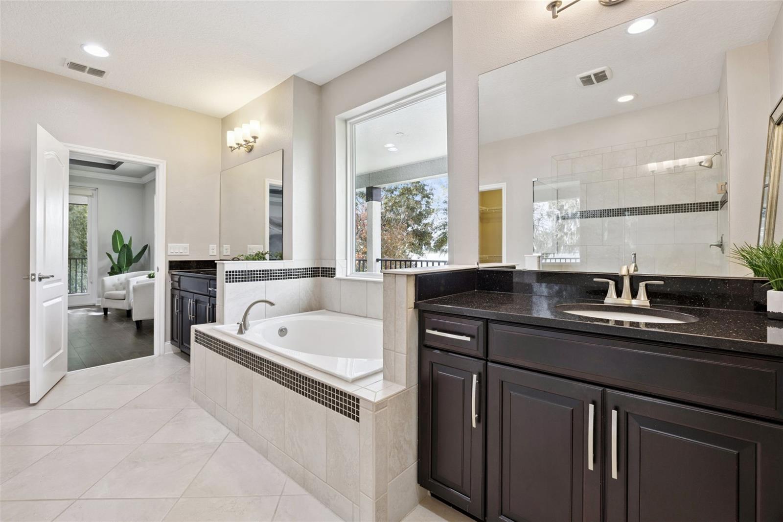 Image 24 of 85 For 16038 Johns Lake Overlook Drive