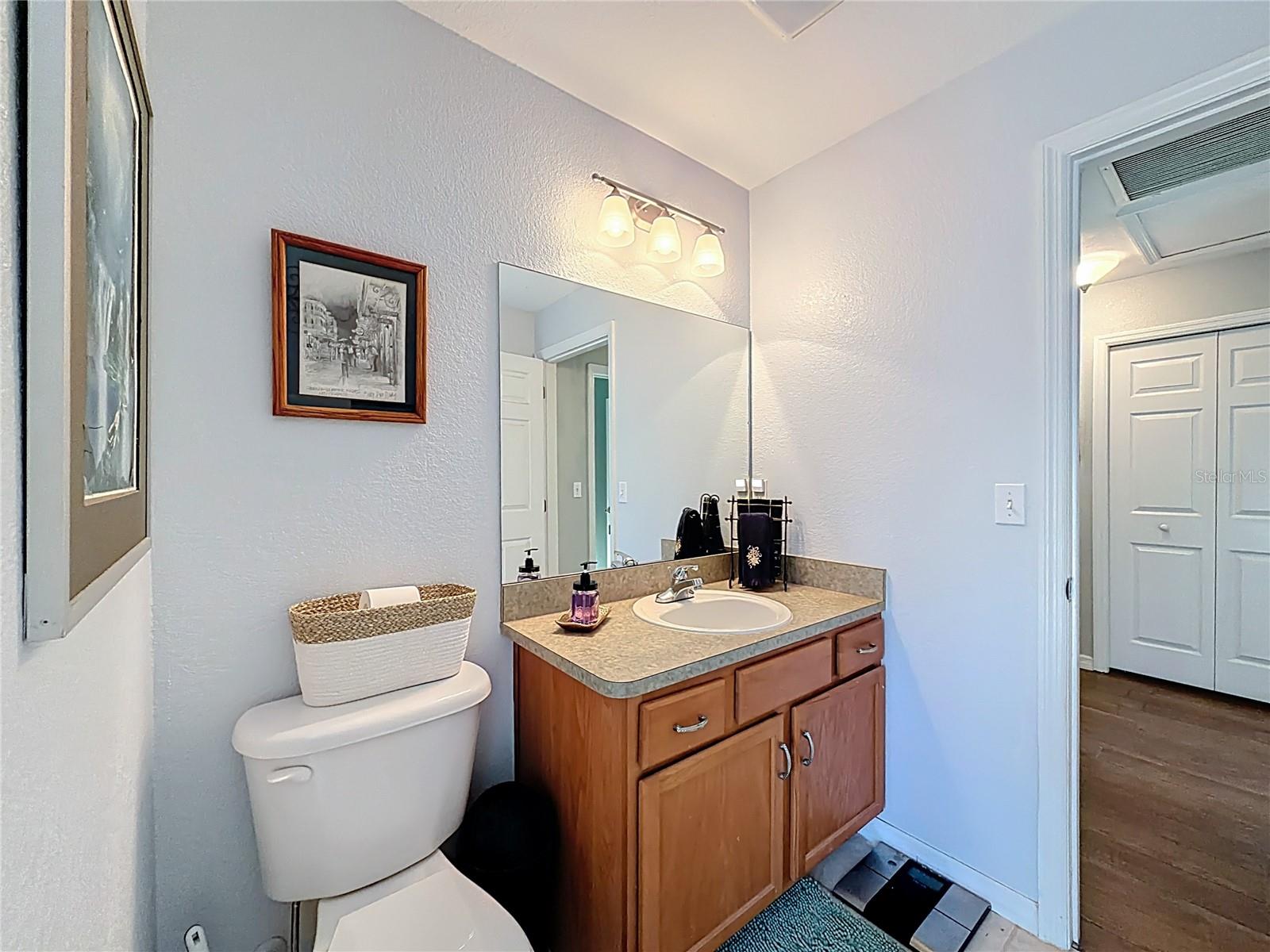 Image 33 of 71 For 14770 30 Place