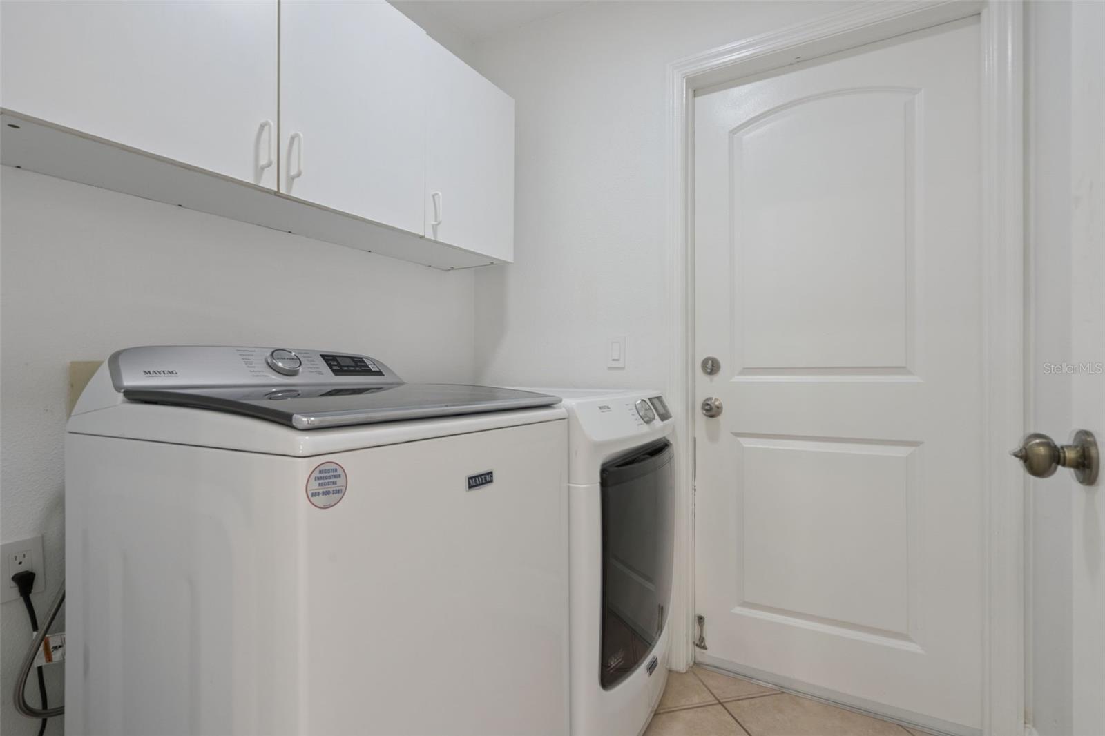 Image 26 of 50 For 201 Glenridge Loop S