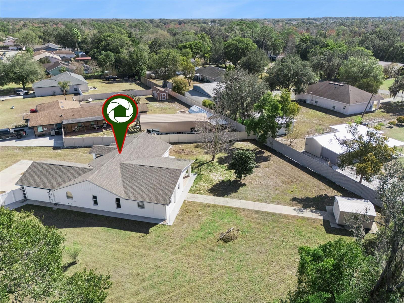 Image 46 of 50 For 201 Glenridge Loop S