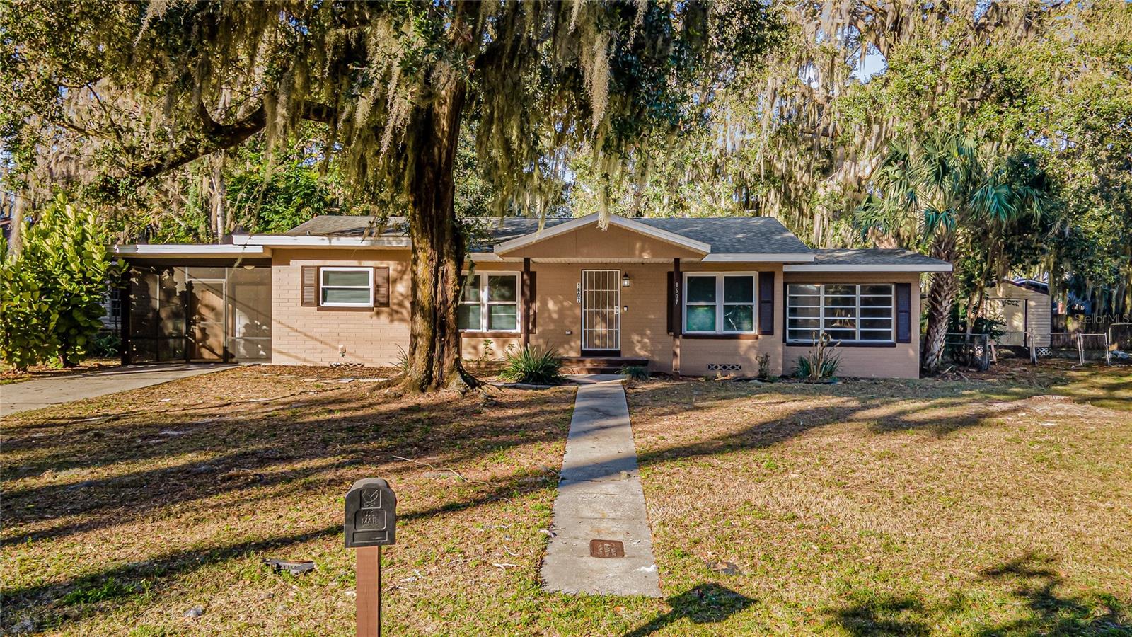 Details for 1607 Lakeview Avenue, LEESBURG, FL 34748