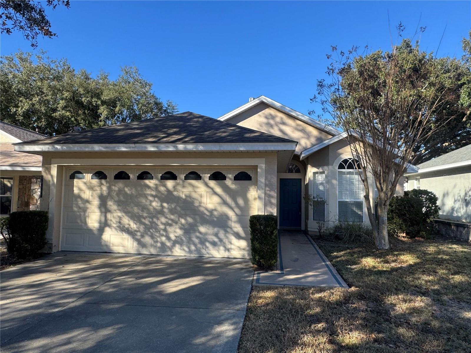Listing Details for 33442 Irongate Drive, LEESBURG, FL 34788