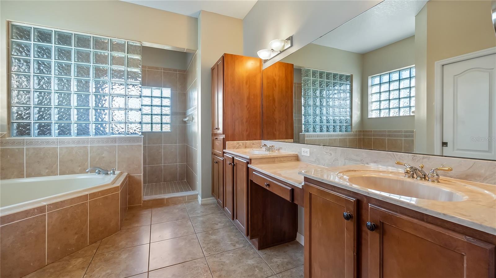 Image 27 of 66 For 21046 County Road 33