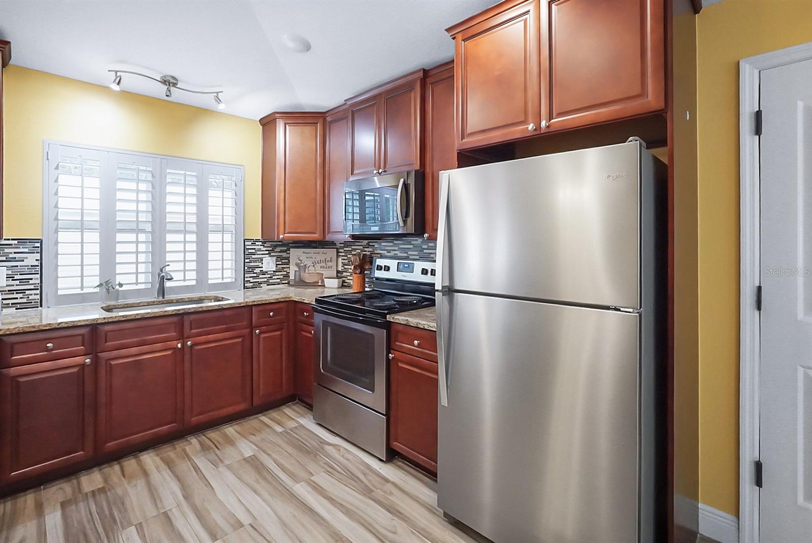 Image 10 of 41 For 9980 157th Lane