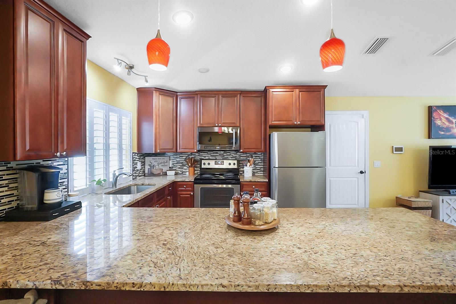 Image 11 of 41 For 9980 157th Lane