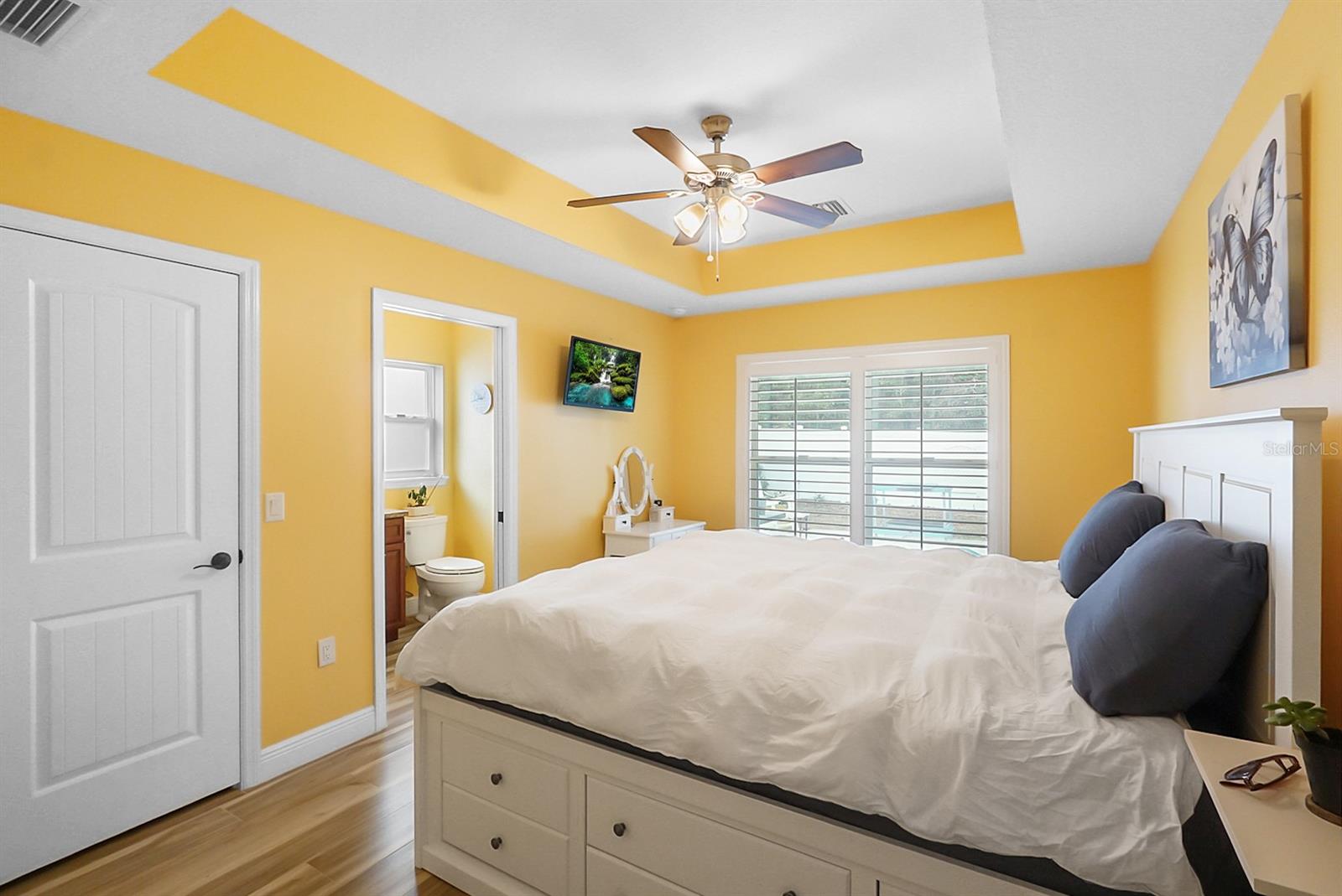 Image 17 of 41 For 9980 157th Lane