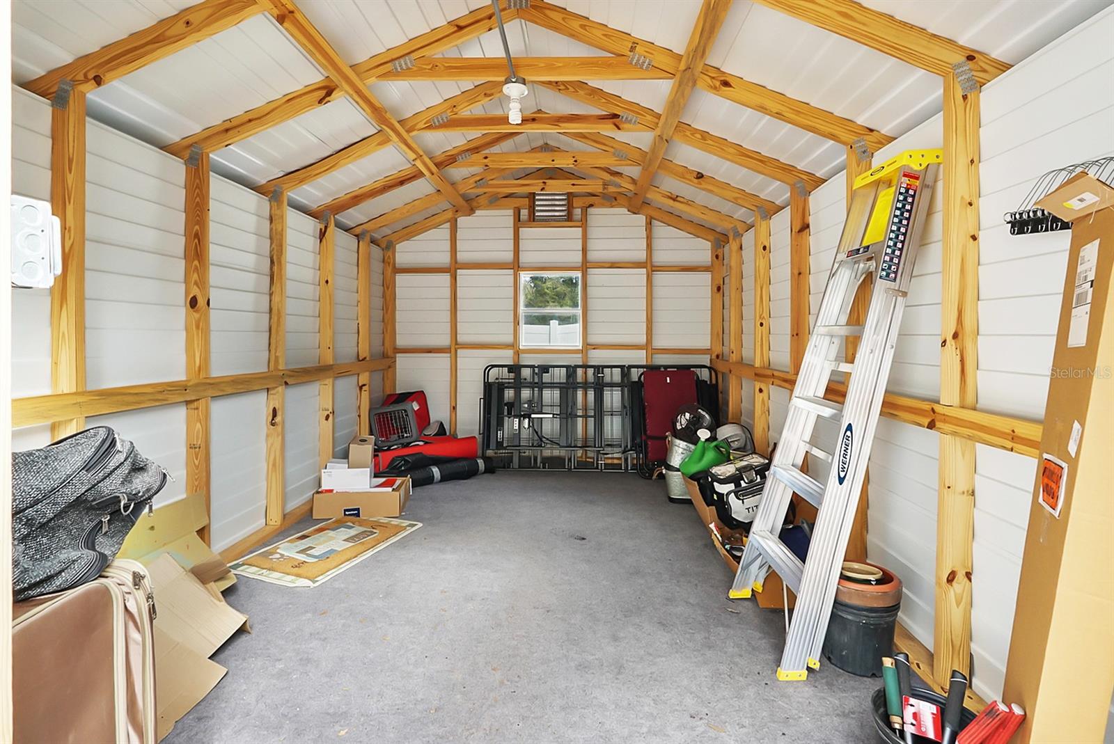 Image 32 of 41 For 9980 157th Lane