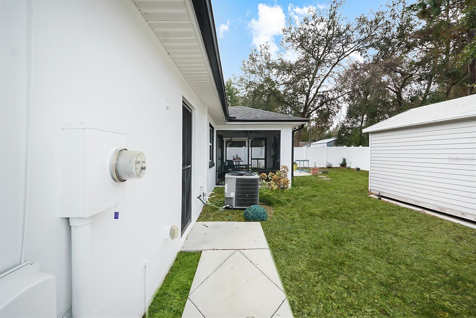 Image 34 of 41 For 9980 157th Lane