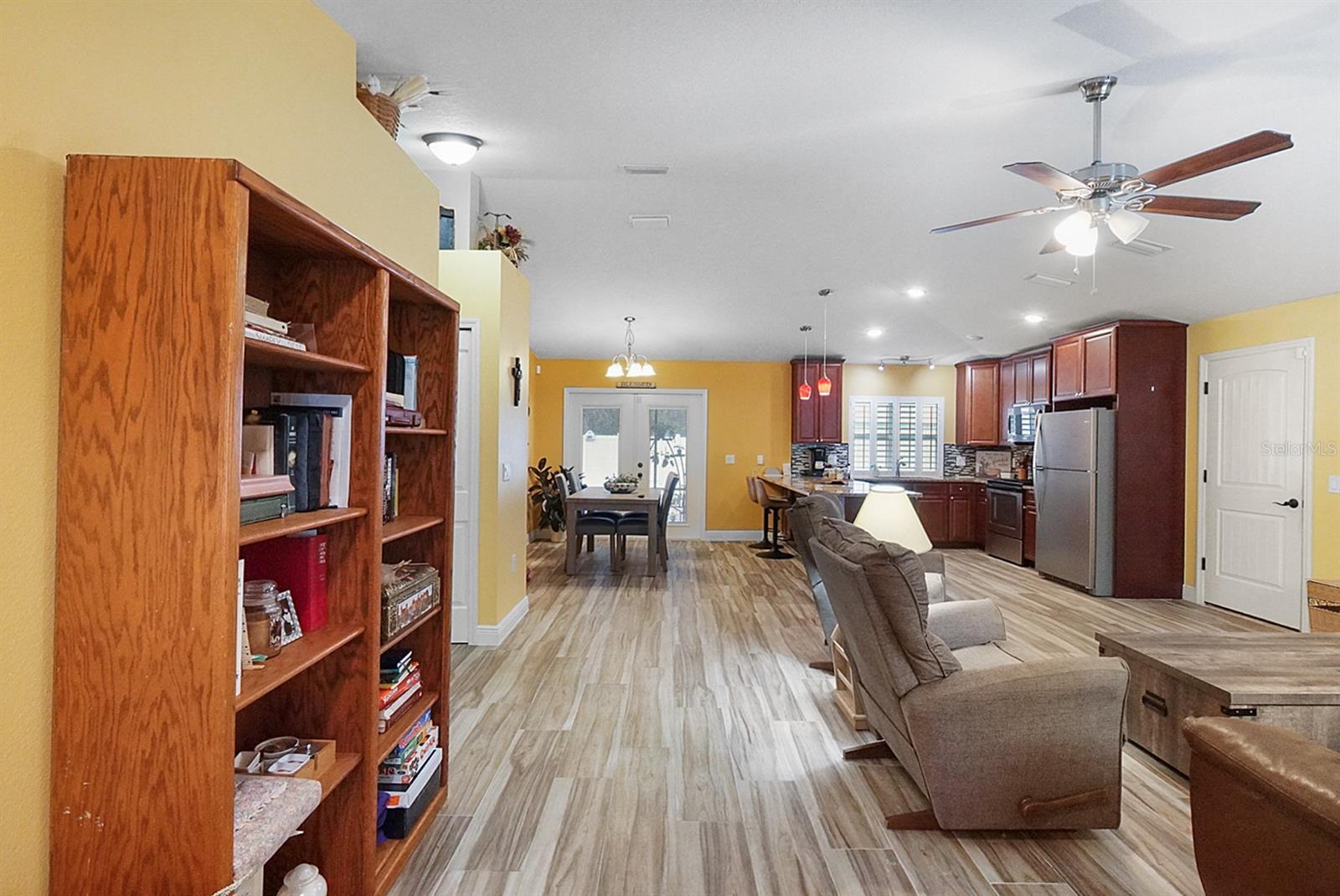 Image 6 of 41 For 9980 157th Lane