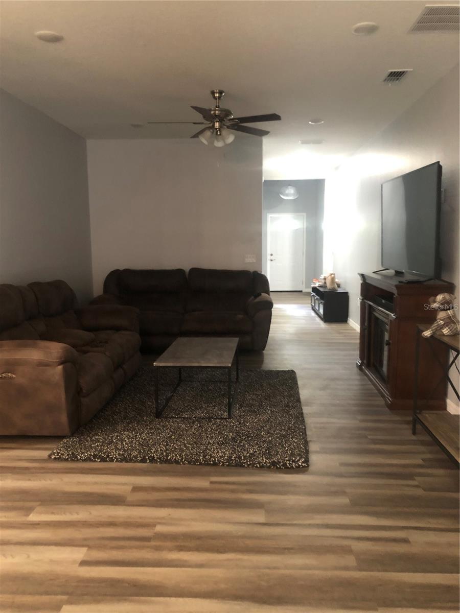 Image 12 of 12 For 1013 11th Street