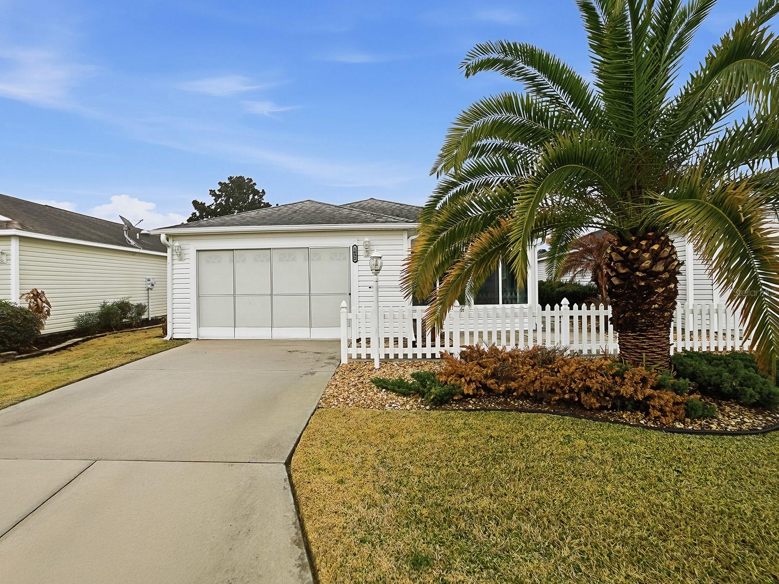 Image 7 of 35 For 1692 Indigo Avenue