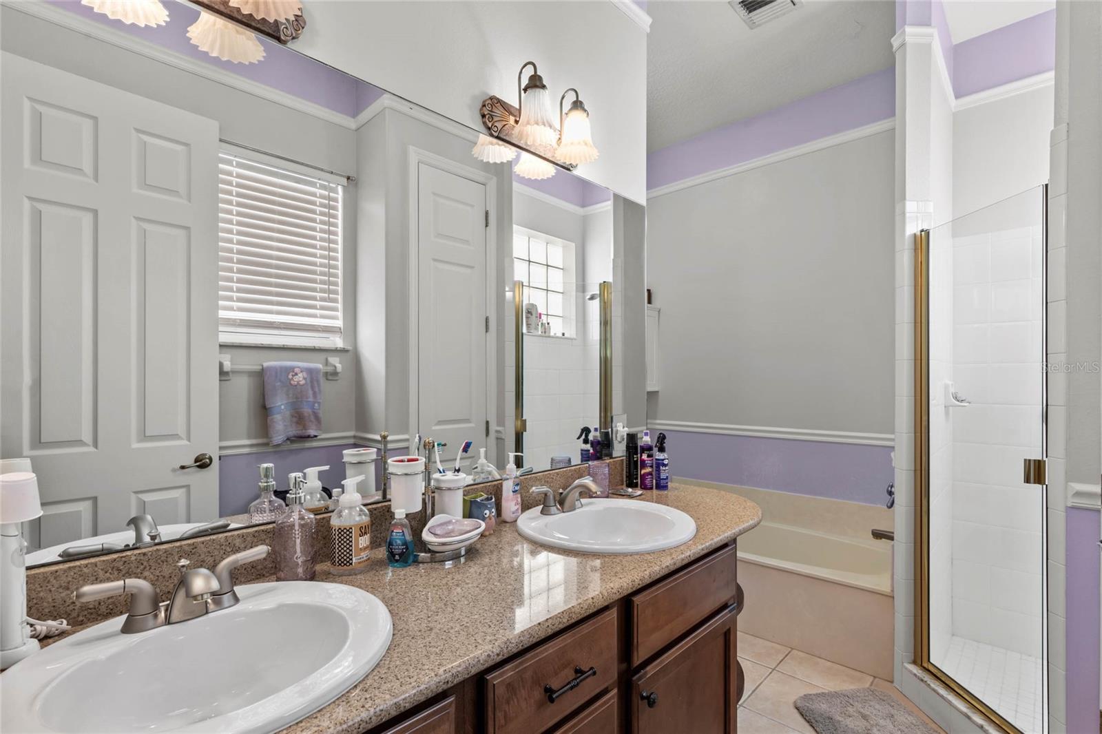 Image 27 of 61 For 19624 Spring Oak Drive