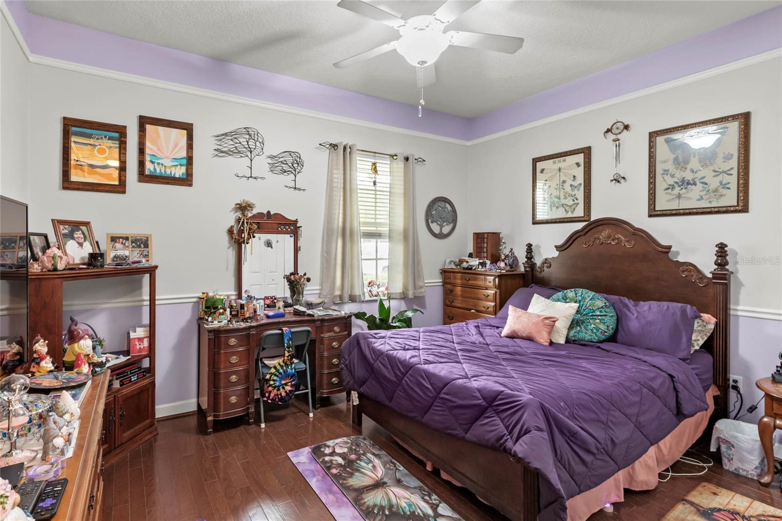 Image 29 of 61 For 19624 Spring Oak Drive