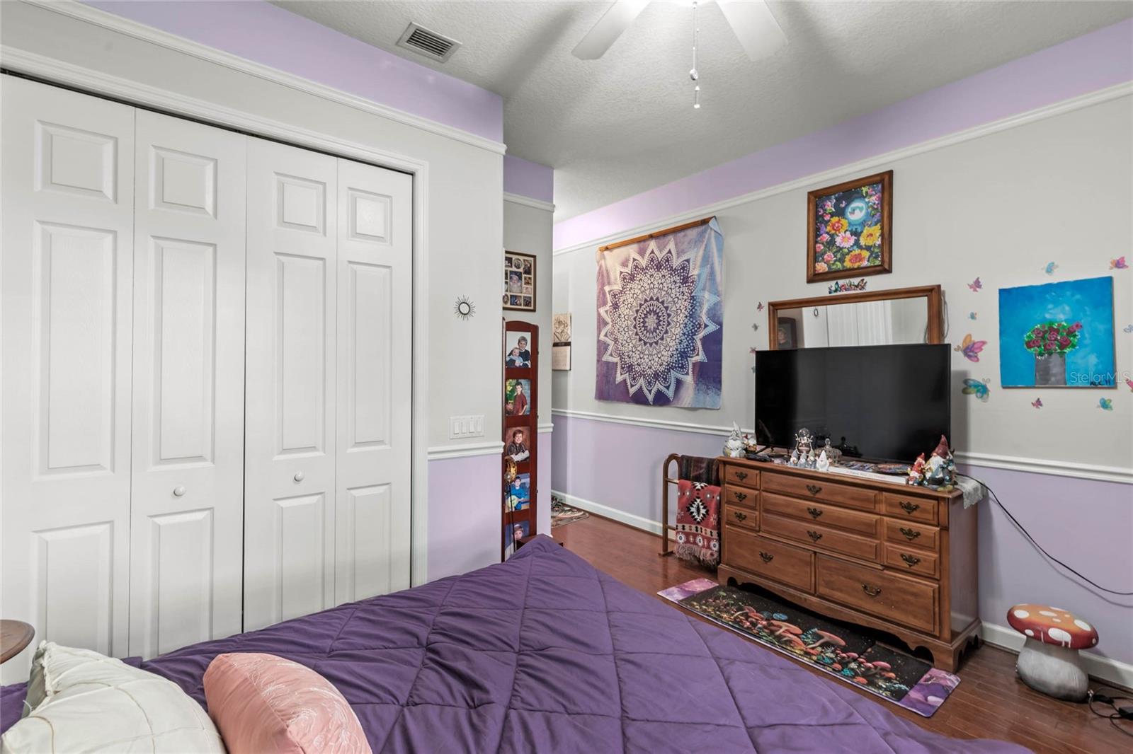 Image 30 of 61 For 19624 Spring Oak Drive