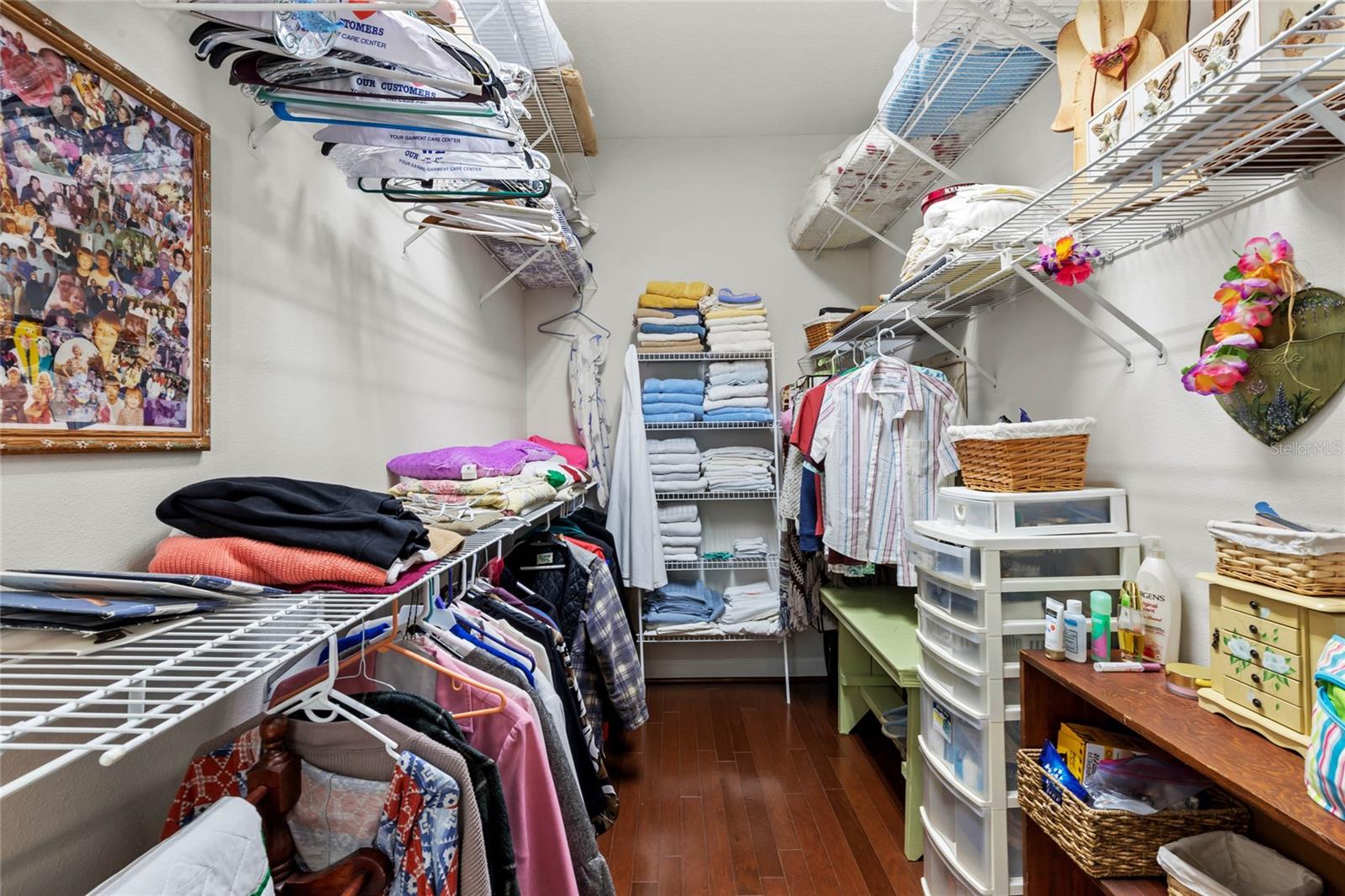 Image 41 of 61 For 19624 Spring Oak Drive