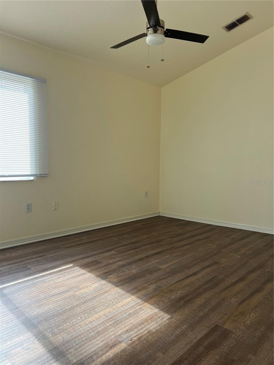 Image 12 of 23 For 226 Hillcrest Drive