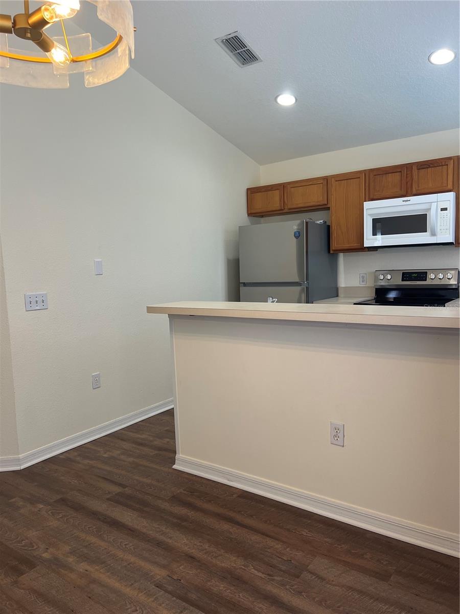 Image 8 of 23 For 226 Hillcrest Drive