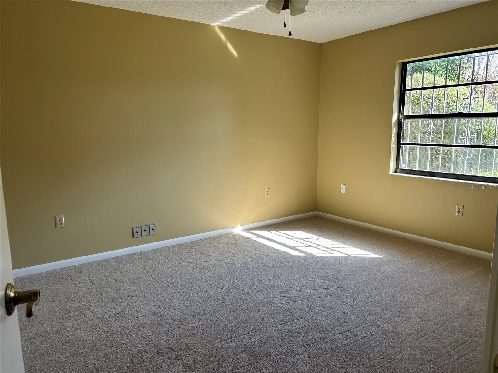 Image 20 of 35 For 1920 Sussex Drive