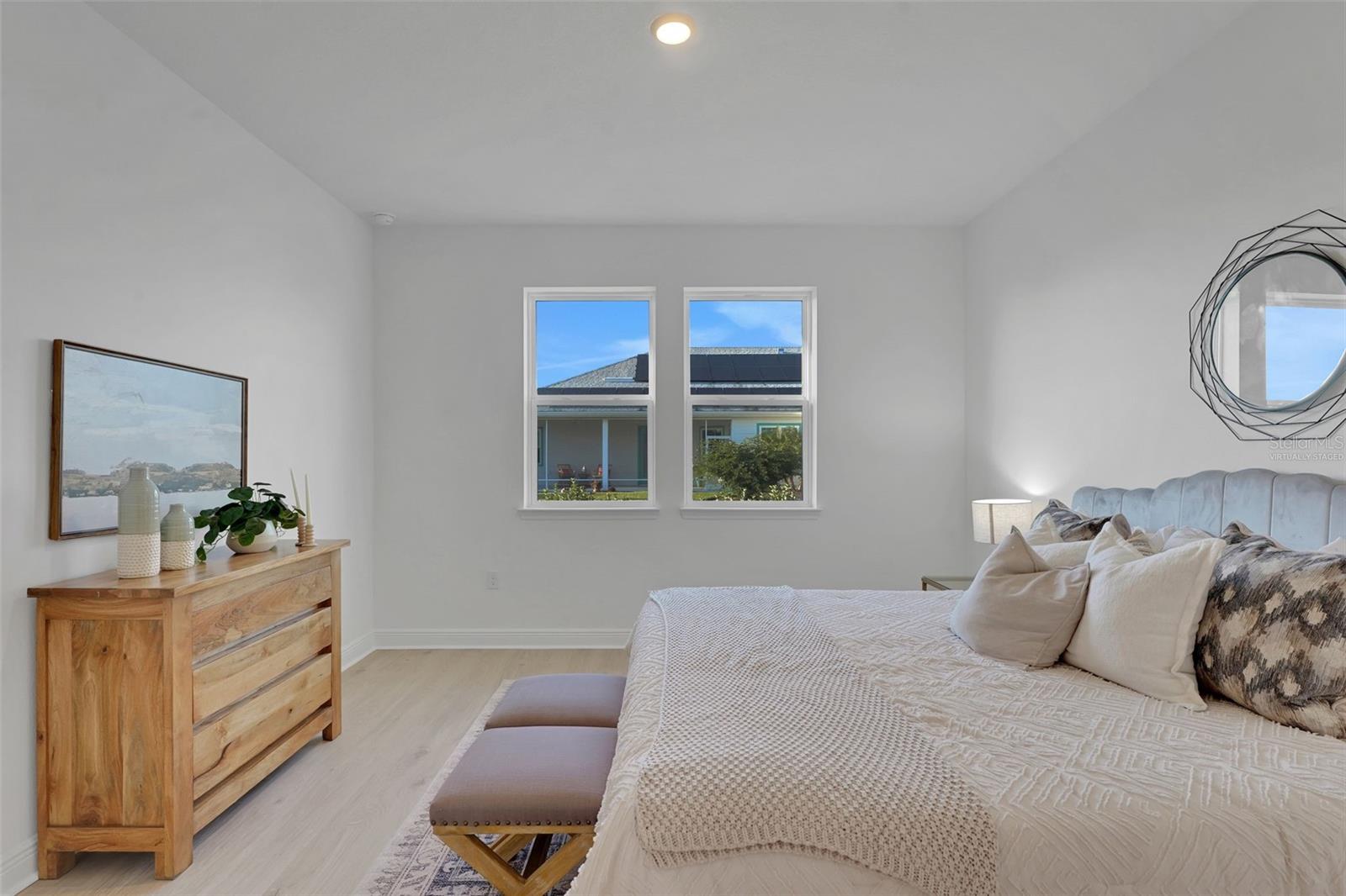 Image 13 of 56 For 1018 Fiesta Key Circle