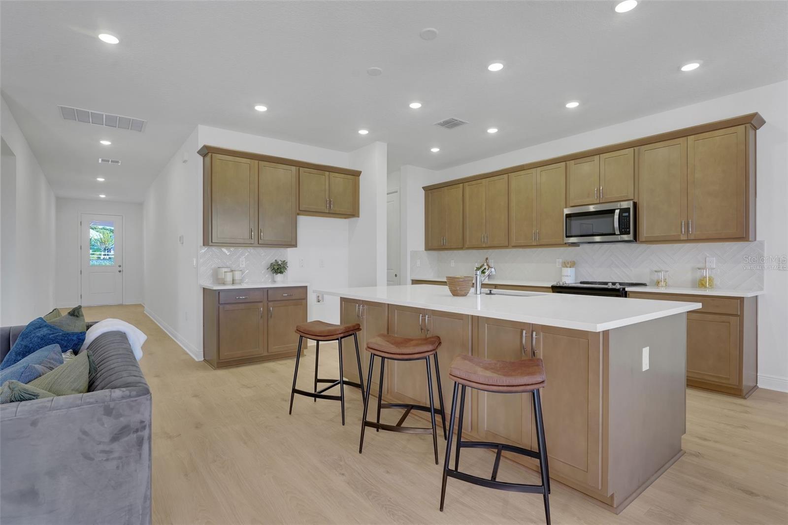 Image 23 of 56 For 1018 Fiesta Key Circle