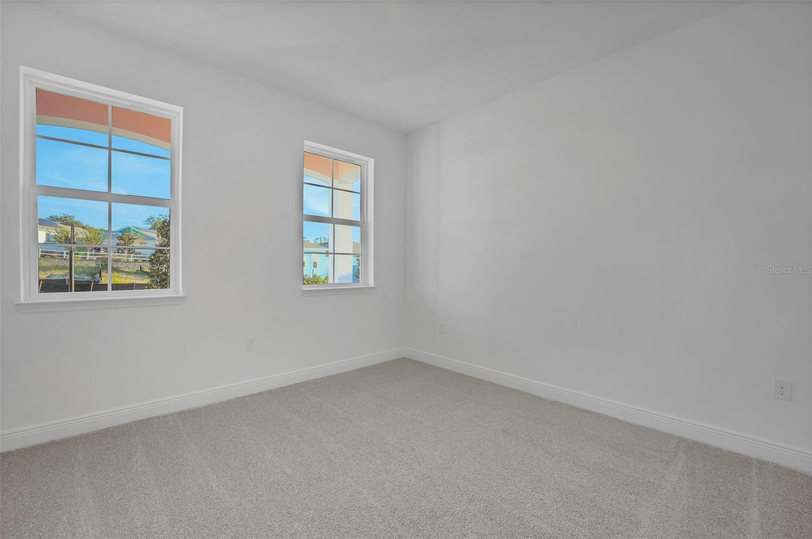 Image 32 of 56 For 1018 Fiesta Key Circle