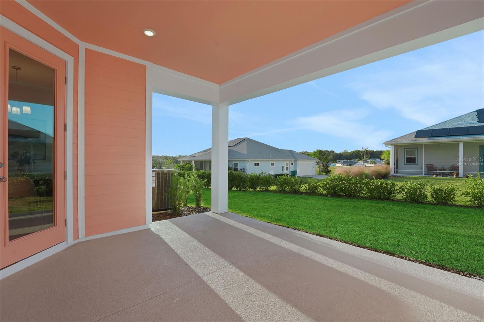 Image 6 of 56 For 1018 Fiesta Key Circle