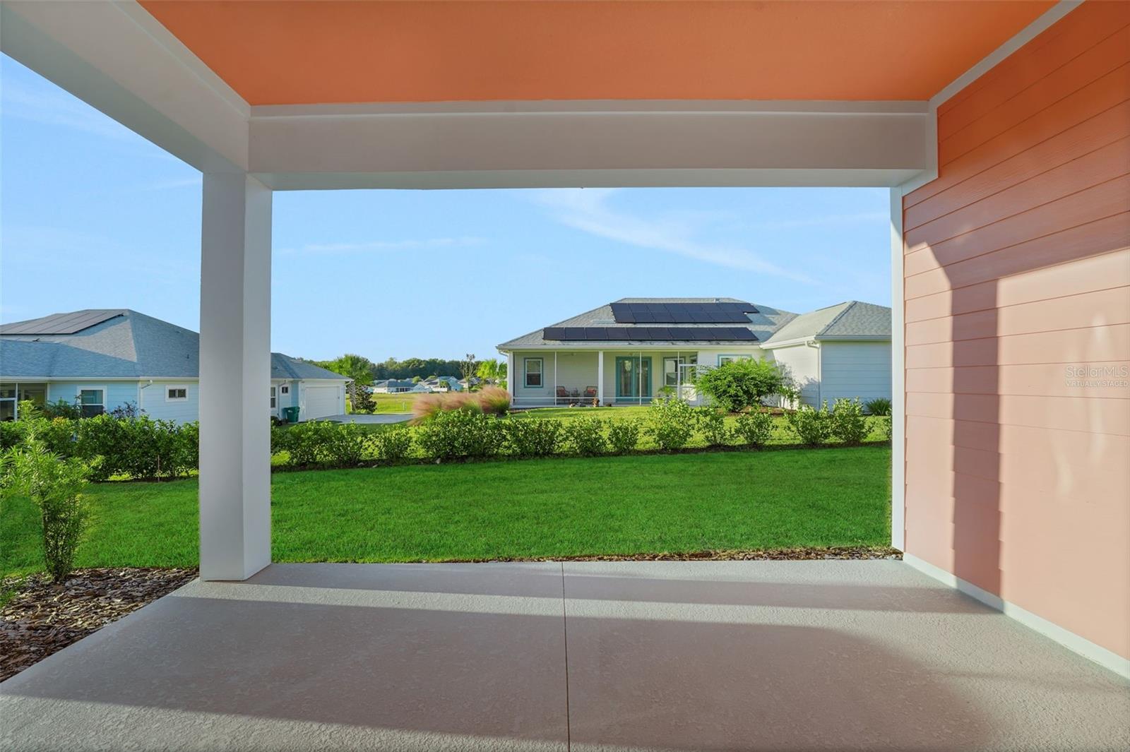 Image 7 of 56 For 1018 Fiesta Key Circle