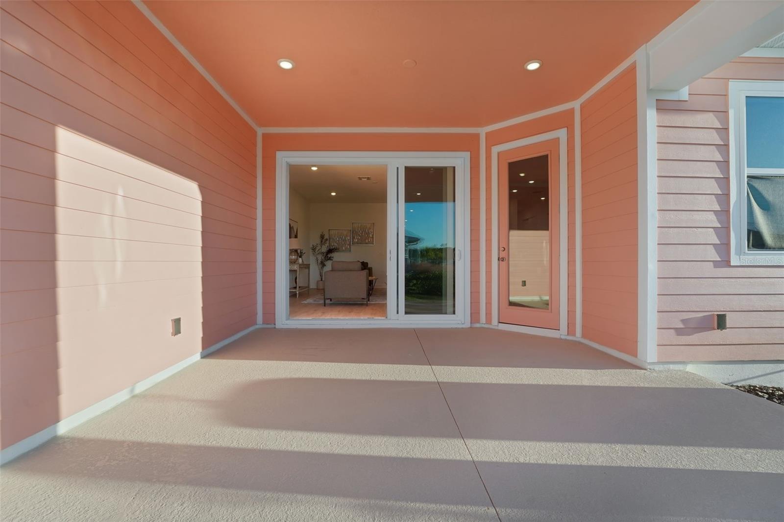 Image 8 of 56 For 1018 Fiesta Key Circle