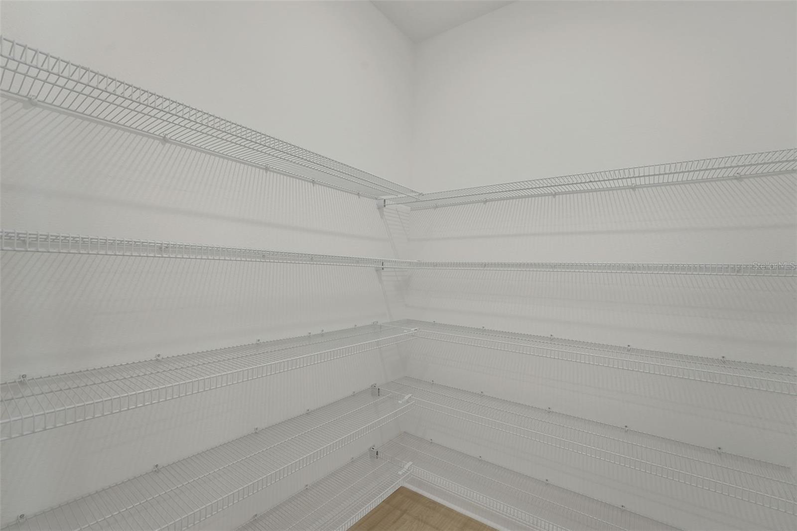 Image 22 of 52 For 999 Fiesta Key Circle