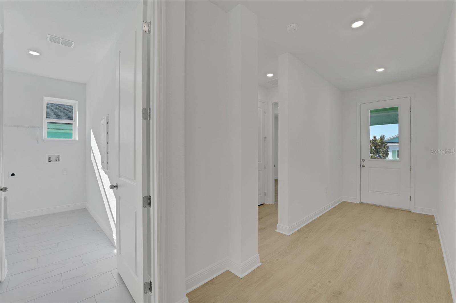 Image 27 of 52 For 999 Fiesta Key Circle