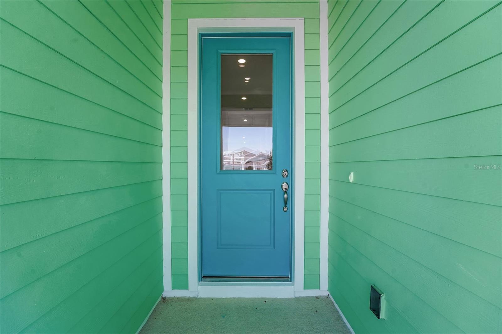 Image 5 of 52 For 999 Fiesta Key Circle