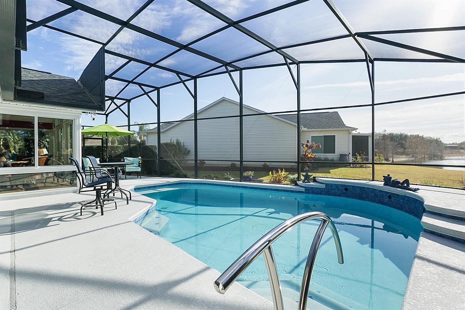 Image 44 of 51 For 2391 St George Avenue