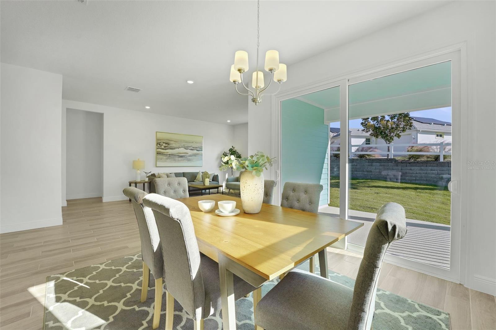 Image 17 of 53 For 995 Fiesta Key Circle