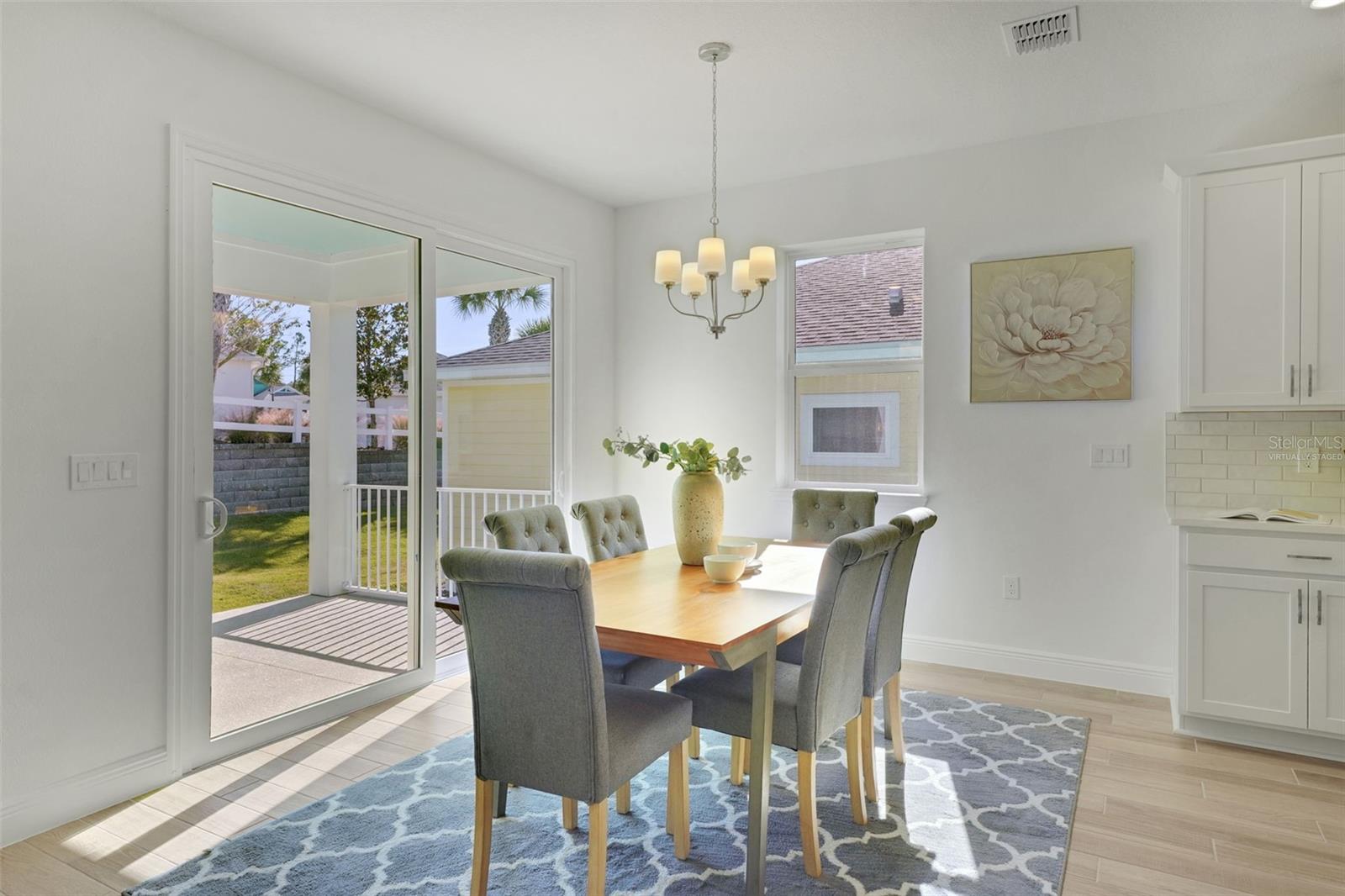 Image 23 of 53 For 995 Fiesta Key Circle