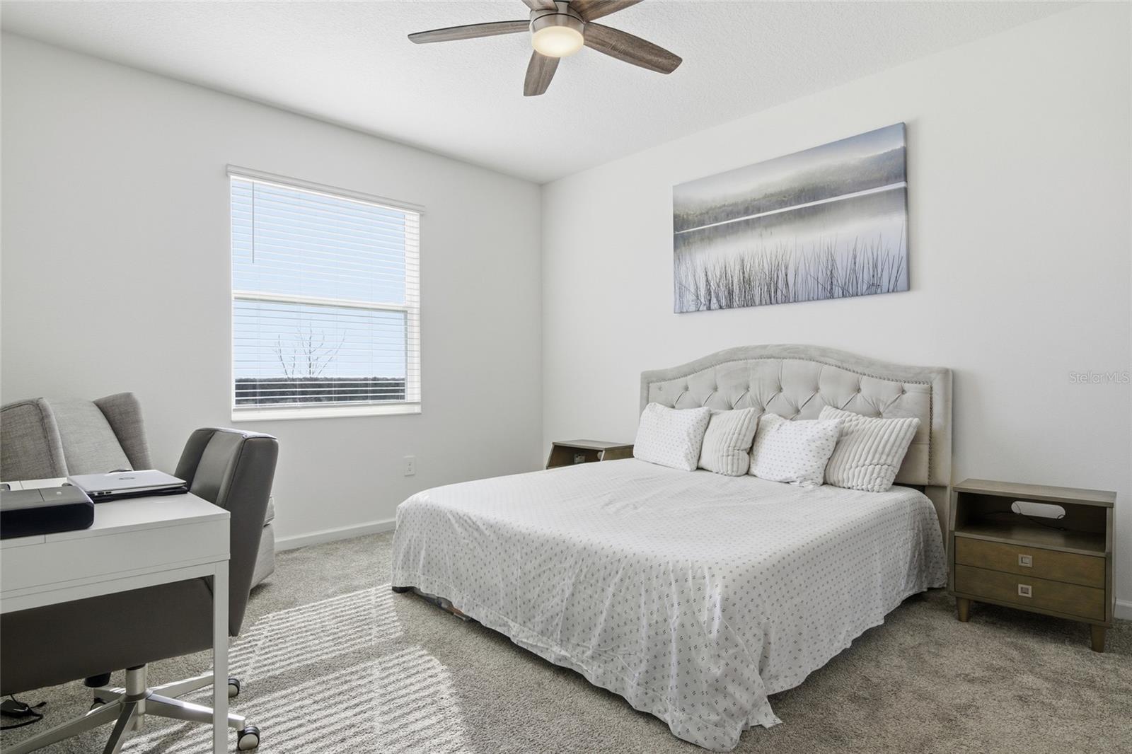 Image 19 of 48 For 954 Laurel View Way