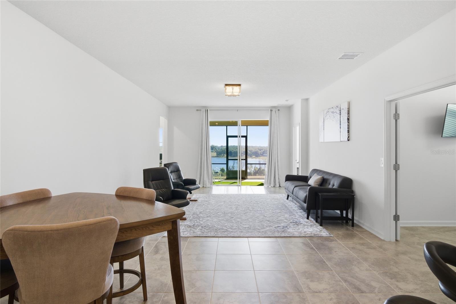 Image 6 of 48 For 954 Laurel View Way