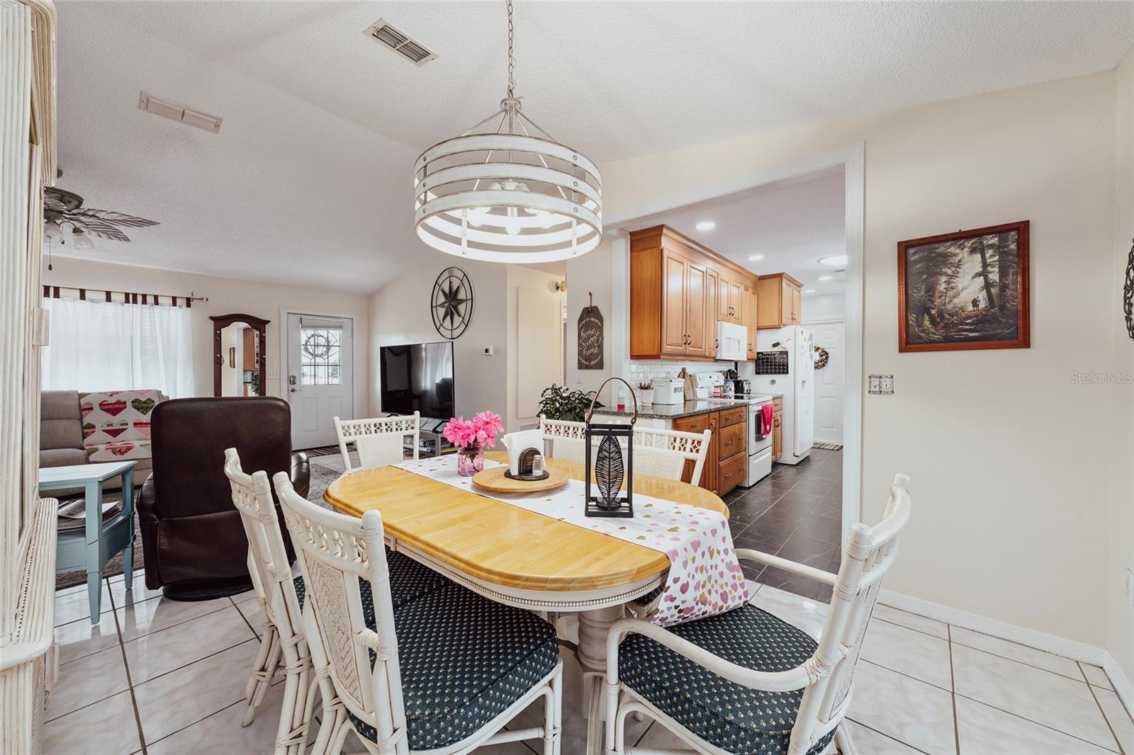 Image 17 of 76 For 10845 178th Street