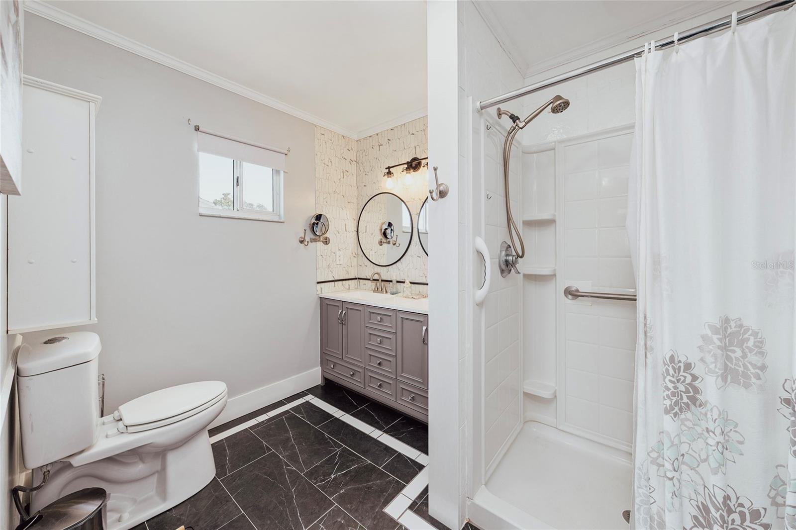 Image 34 of 76 For 10845 178th Street