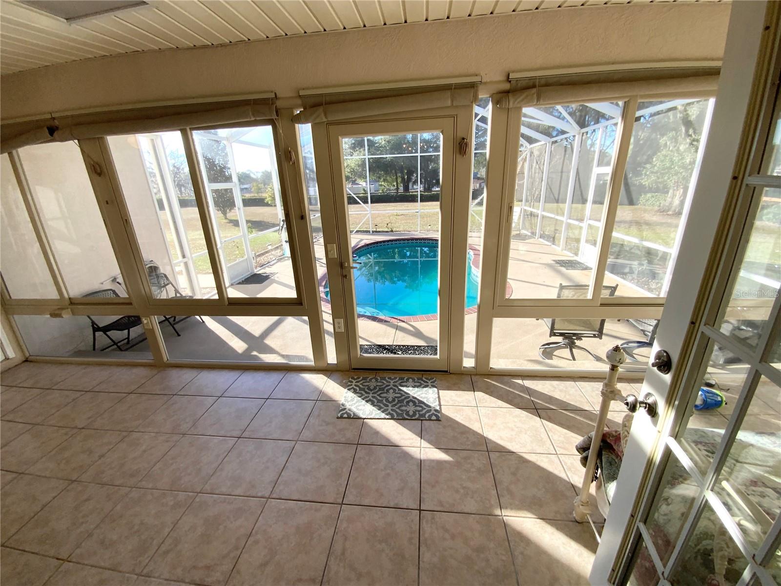 Image 17 of 31 For 4266 64th Avenue Road