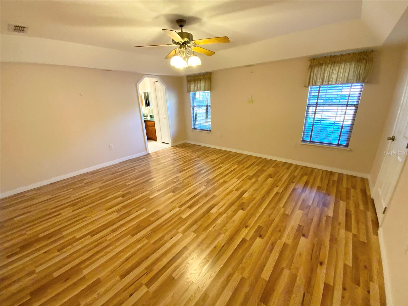 Image 23 of 31 For 4266 64th Avenue Road