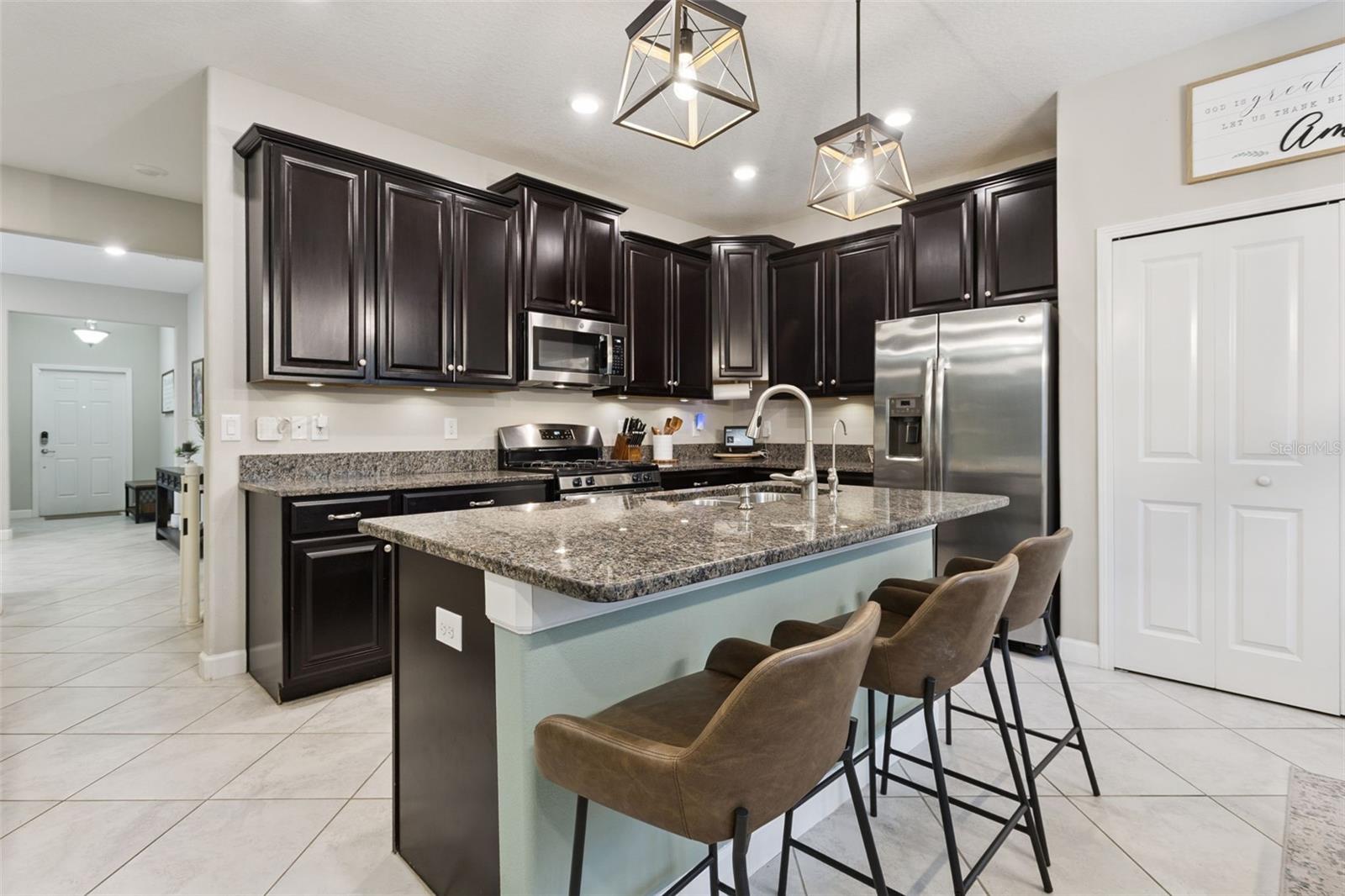 Image 15 of 64 For 8816 Shady Pavillion Court