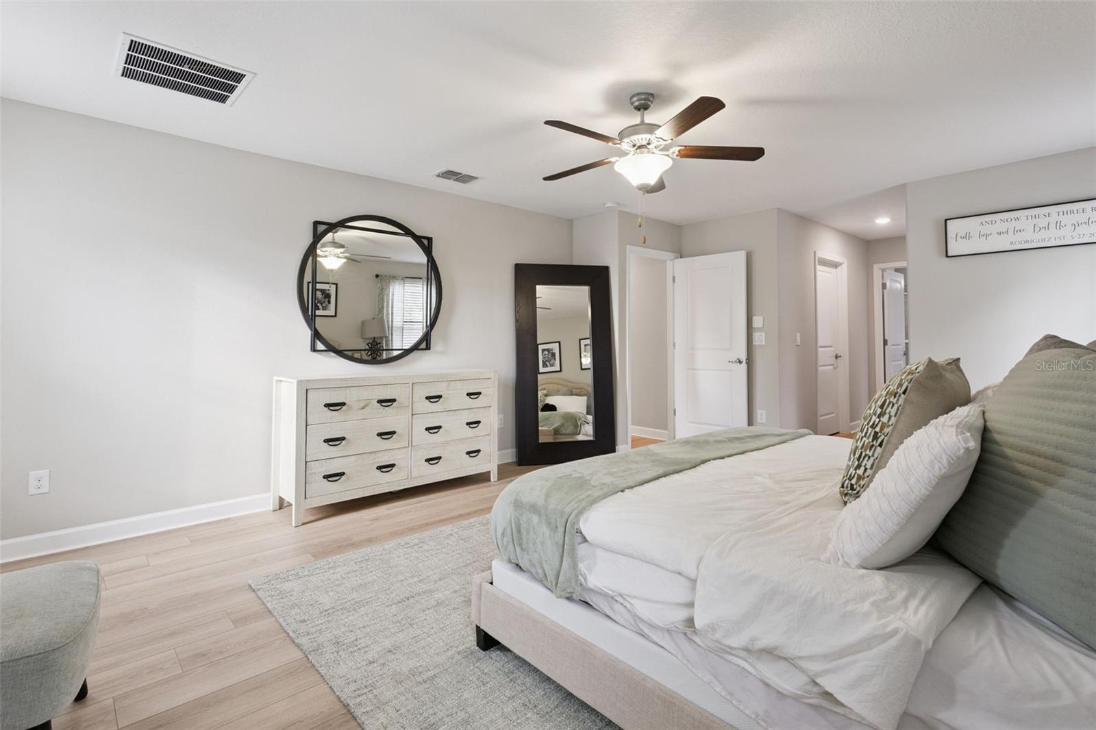 Image 27 of 64 For 8816 Shady Pavillion Court