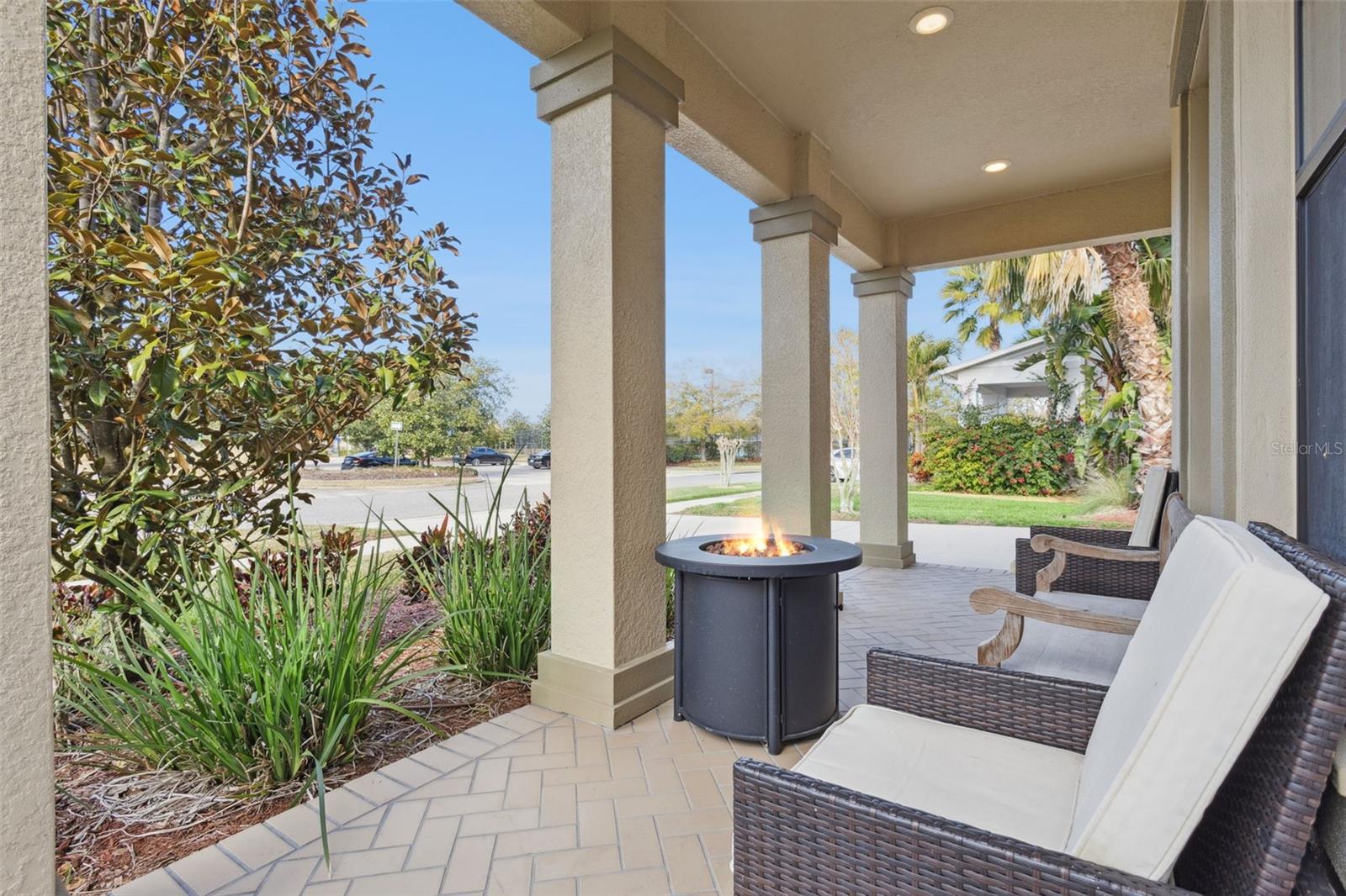 Image 4 of 64 For 8816 Shady Pavillion Court