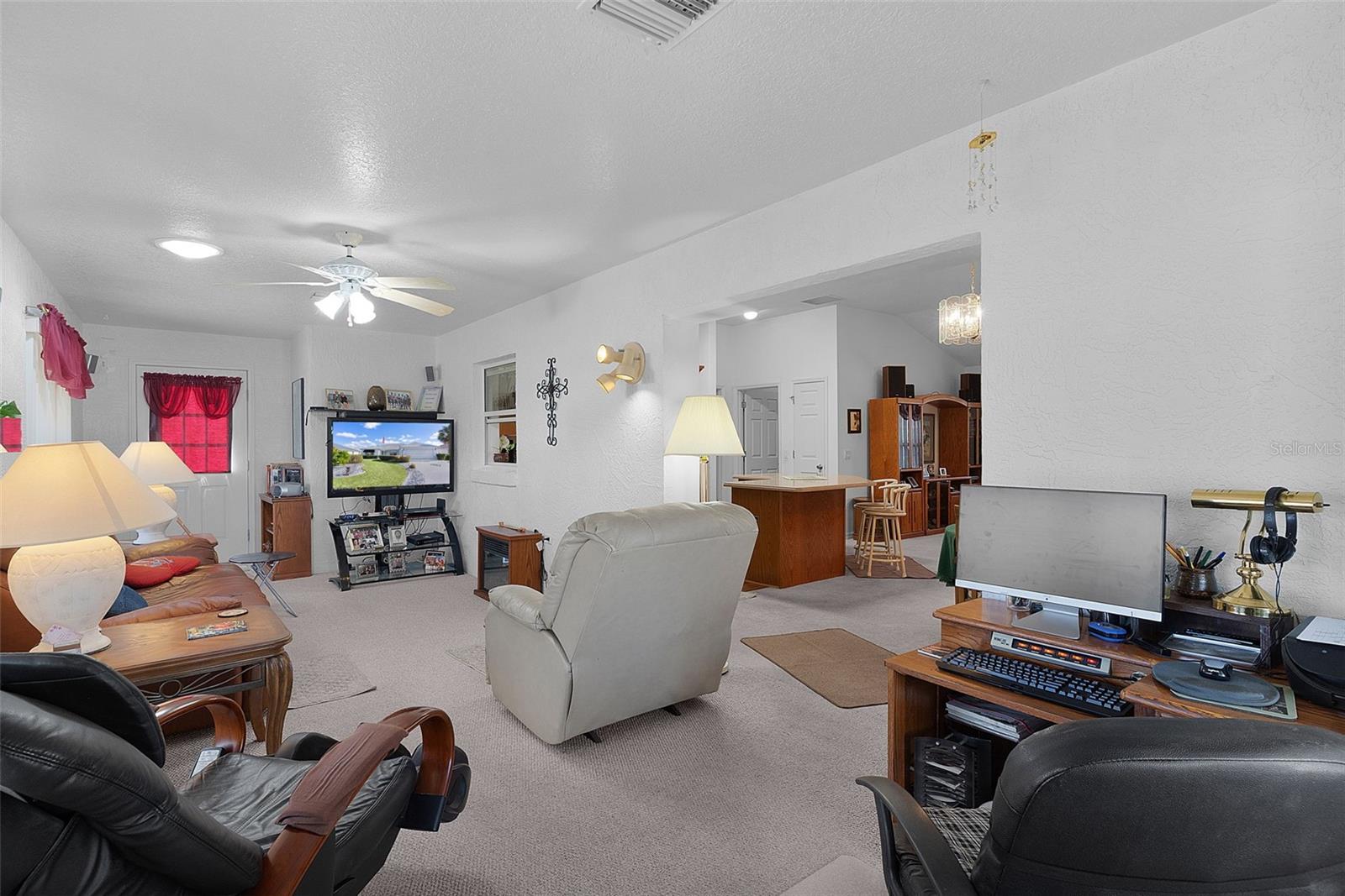 Image 15 of 33 For 1115 Salido Avenue