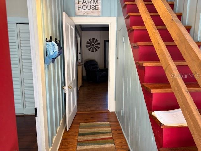 Image 10 of 19 For 1905 Myrtle Lake Avenue