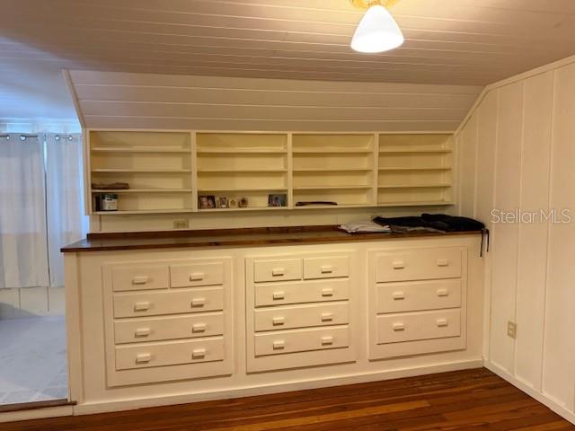 Image 18 of 19 For 1905 Myrtle Lake Avenue