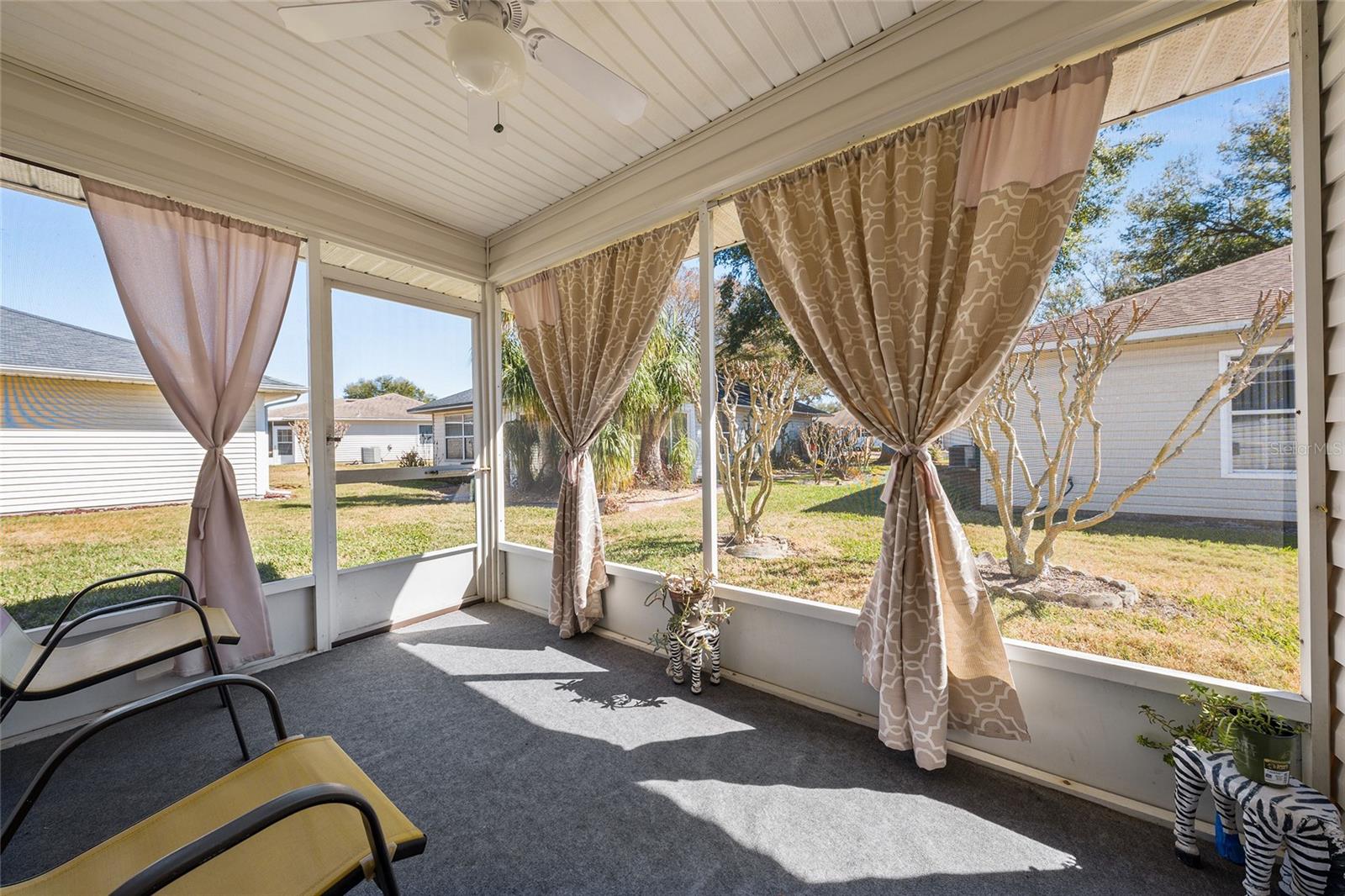 Image 43 of 54 For 1969 Golden Palm Circle